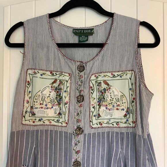 Papy Boez Chic Striped Maxi Dress with Floral Accents - Picture 9 of 9